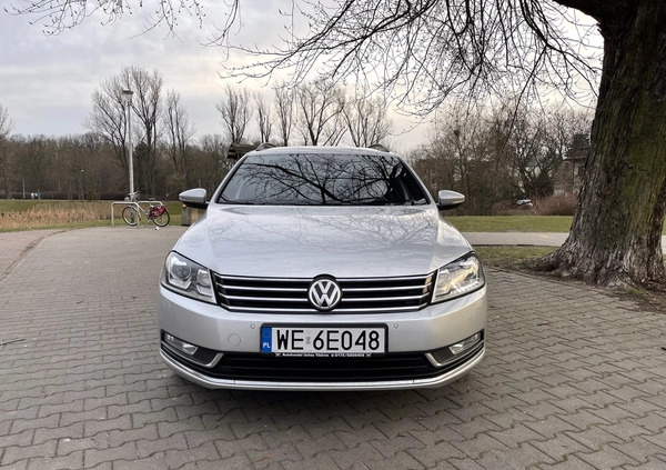 Volkswagen Passat cena 32999 przebieg: 349000, rok produkcji 2014 z Warszawa małe 497